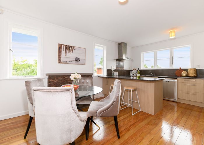  at 194 Penrose Road, Mount Wellington, Auckland