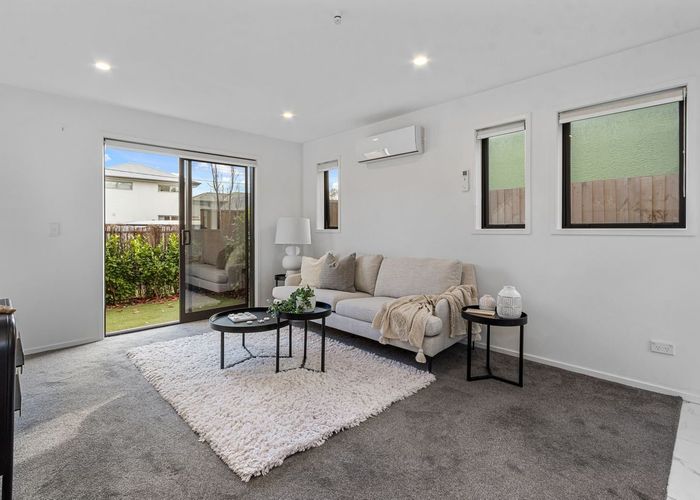  at 2/64 Longfellow Street, Sydenham, Christchurch City, Canterbury