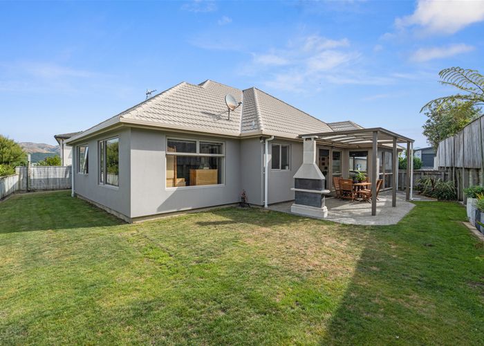 at 43 Nelson Avenue, Aotea, Porirua
