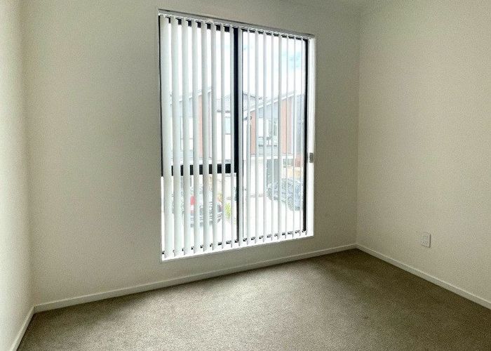  at 19 Mahalo Avenue, Wiri, Manukau City, Auckland