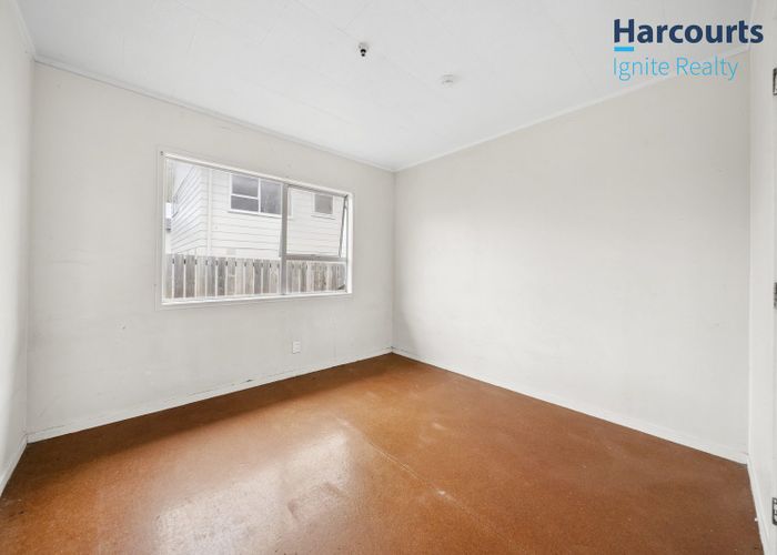  at 8C Reseda Place, Papatoetoe, Manukau City, Auckland