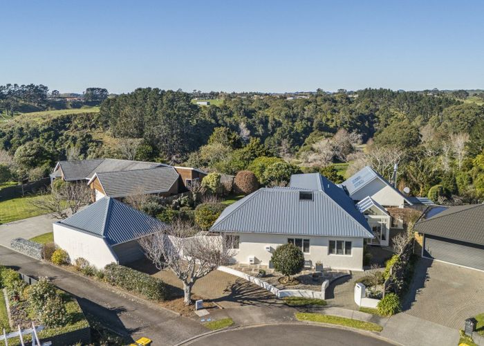  at 3 Waiwera Place, Merrilands, New Plymouth, Taranaki