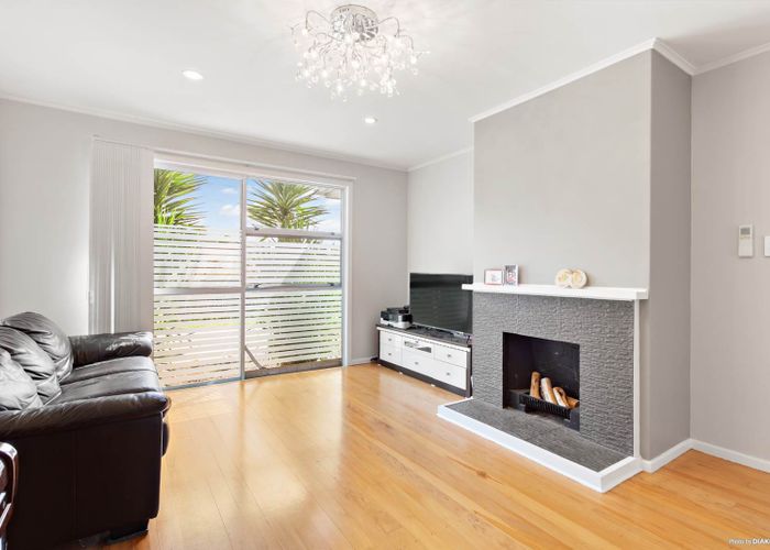 at 29 Don Buck Road, Massey, Auckland