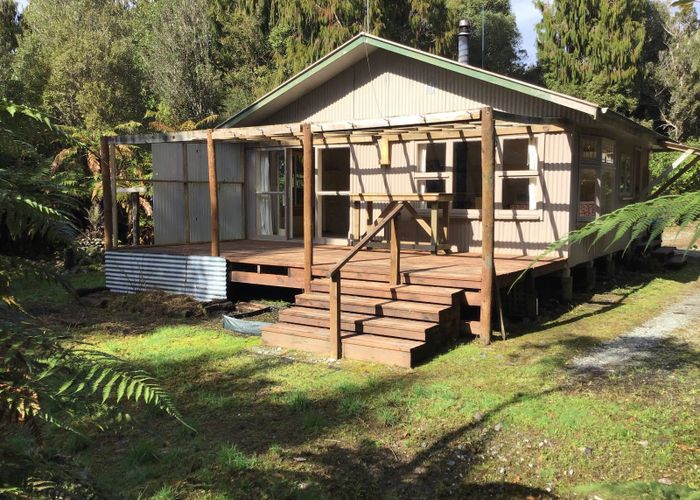  at 58 Union Street, Kumara, Greymouth