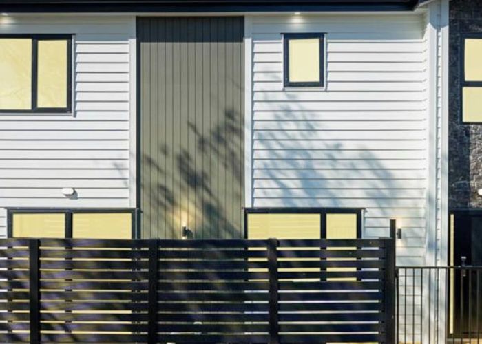  at 84 Botany Road, Botany Downs, Auckland