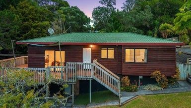  at 90C Rosier Road, Glen Eden, Auckland