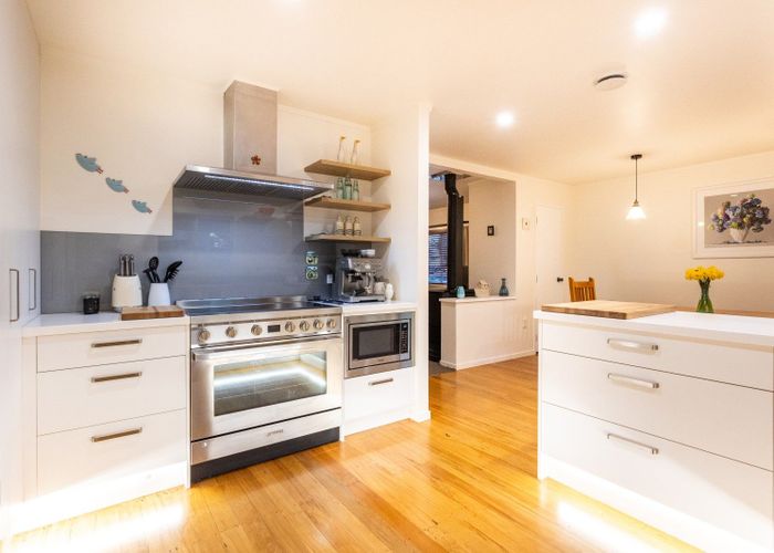  at 21 Formby Avenue, Point Chevalier, Auckland City, Auckland