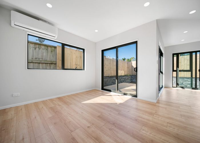  at Lot 5/8 Clutha Crescent, Clover Park, Manukau City, Auckland