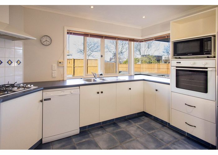  at 4 Chateau Close, Gleniti, Timaru
