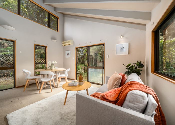  at 3 Rokewa Way, Paparangi, Wellington, Wellington