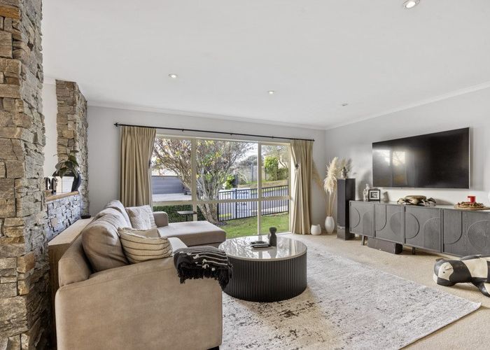  at 1 Orlando Close, Frankleigh Park, New Plymouth, Taranaki