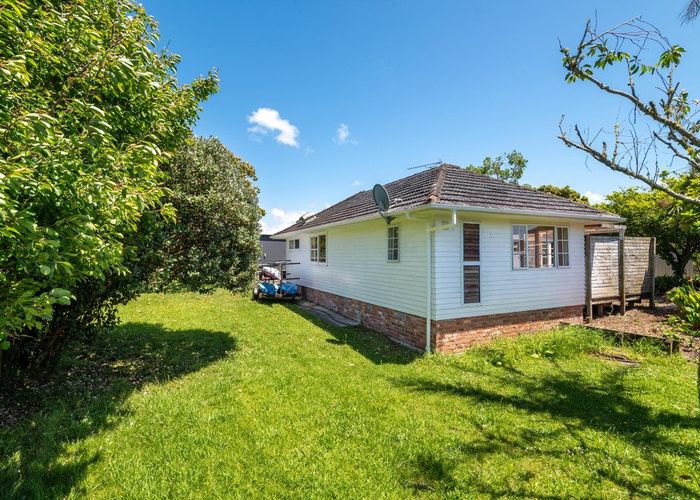  at 54 Eban Avenue, Hillcrest, North Shore City, Auckland