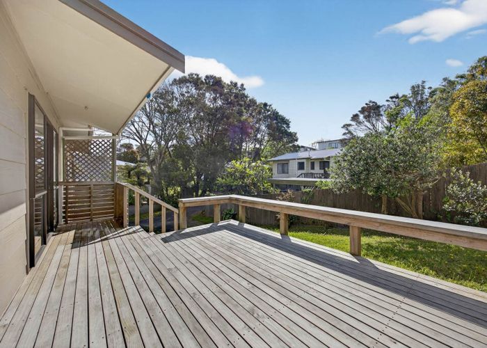  at 3/203 Sunnynook Road, Wairau Valley, North Shore City, Auckland