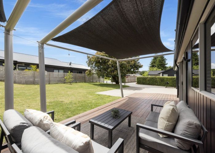  at 14 Gabriela Close, Pyes Pa, Tauranga