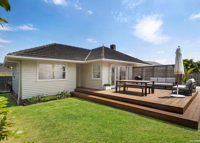  at 73 Raglan Street, Mangere East, Auckland