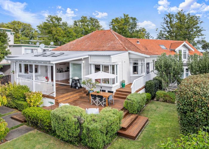  at 9 Inverary Avenue, Epsom, Auckland