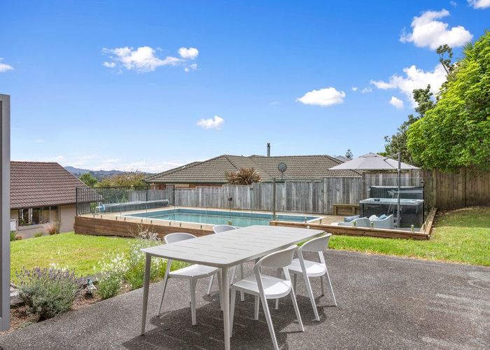  at 5 Foothills Lane, Glen Eden, Waitakere City, Auckland