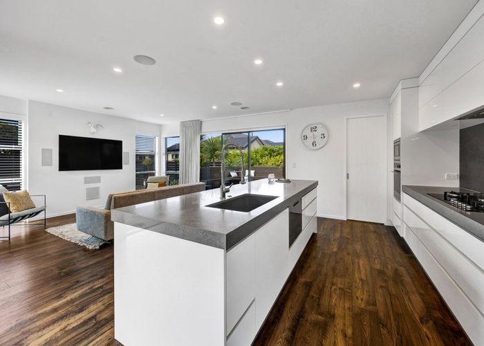  at 5 Augusta Grove, Waiwhakaiho, New Plymouth