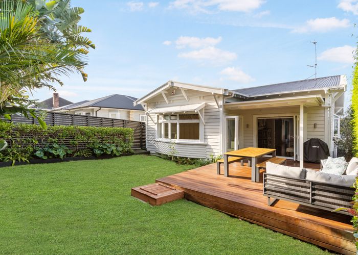  at 11 Burch Street, Mt Albert, Auckland