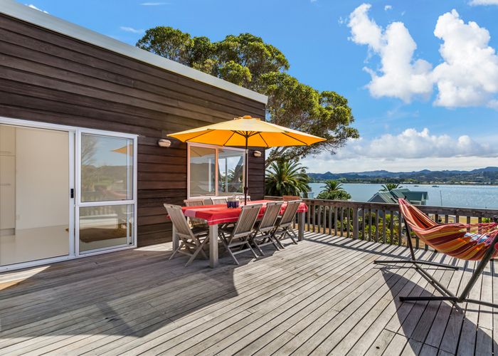  at 12 North West Anchorage, Omaha