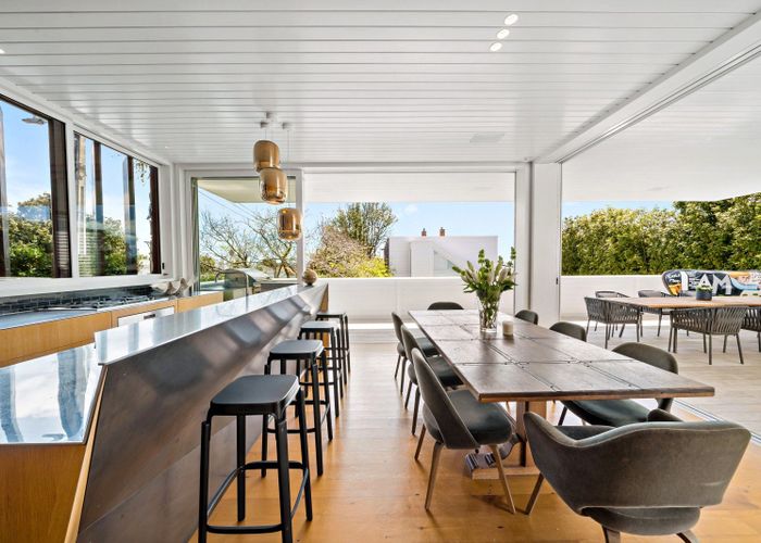  at 215 Jervois Road, Herne Bay, Auckland