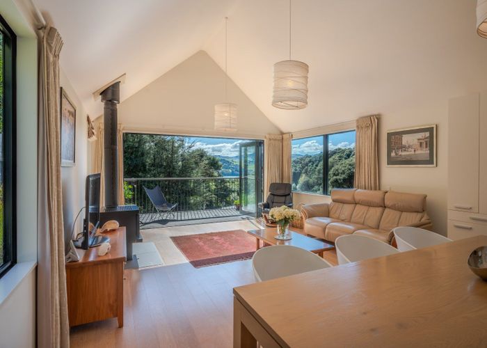 Recently sold 43 Aylmers Valley Road, Akaroa homes.co.nz