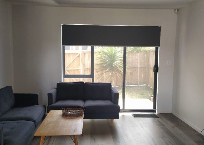  at 2/41 Routley Drive, Glen Eden, Waitakere City, Auckland
