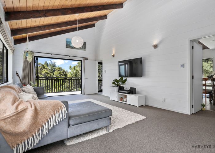  at 12 Rimu Road, Oratia, Auckland