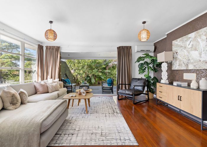  at 53 Cliff View Drive, Green Bay, Waitakere City, Auckland