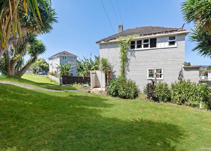 For sale 40 Court Crescent, Panmure, Auckland City, Auckland homes
