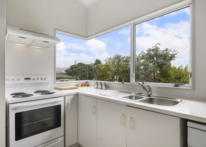 at 2 Davern Lane, New Lynn, Waitakere City, Auckland