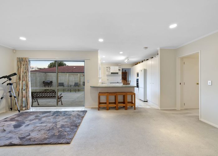  at 36 Millington Place, Huntington Park, Manukau City, Auckland