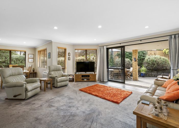  at 4 Bayview Park Lane, Orewa, Orewa