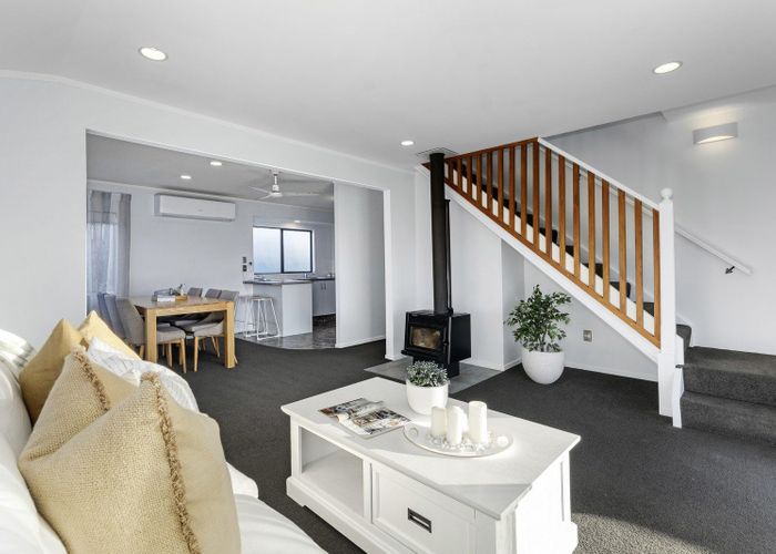  at 26 Oteki Park Drive, Welcome Bay, Tauranga