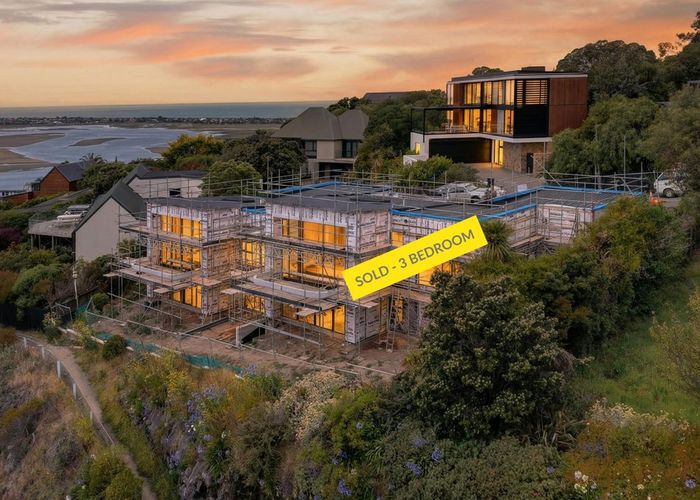  at 19 Inverness Lane, Redcliffs, Christchurch City, Canterbury