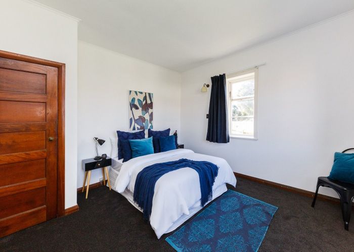  at 10 Mansford Place, West End, Palmerston North, Manawatu / Whanganui