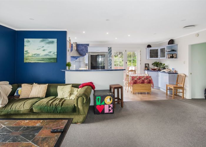  at 14 Glenside Road, Glenside, Wellington