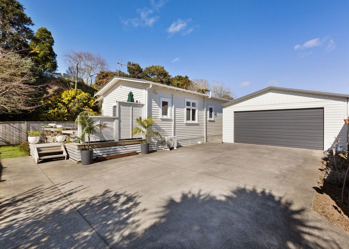  at 3A Tupoki Street, Glen Avon, New Plymouth, Taranaki