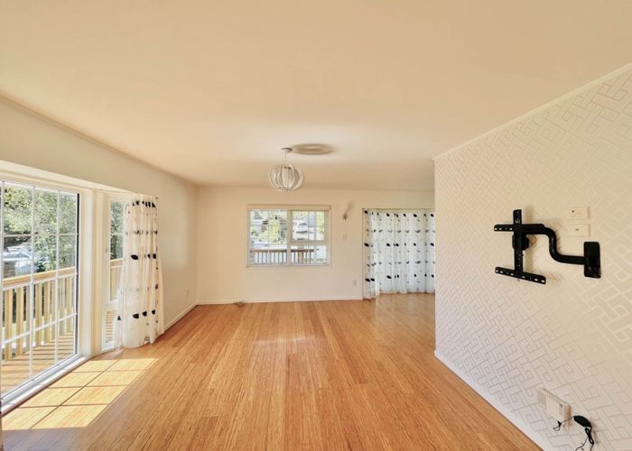  at 4 Palmyra Way, Half Moon Bay, Manukau City, Auckland