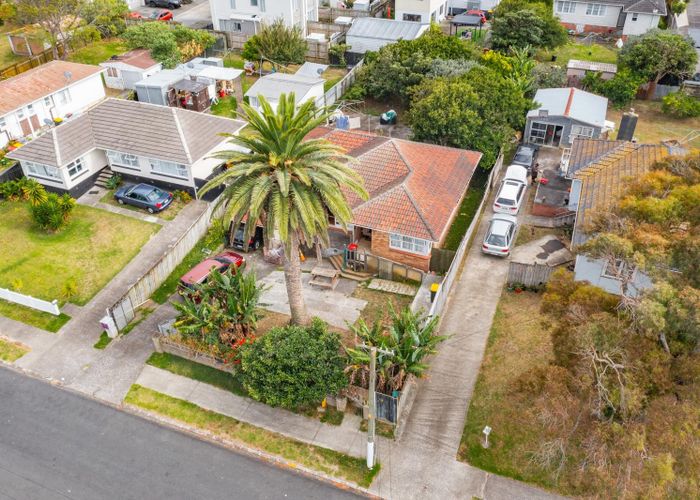  at 38 Plumley Cresent, Mangere, Manukau City, Auckland