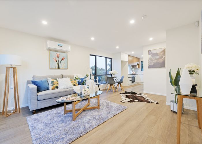  at 35A Hereford Street, Te Atatu Peninsula, Waitakere City, Auckland