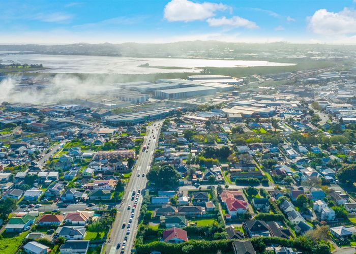  at 72 Walmsley Road, Otahuhu, Auckland