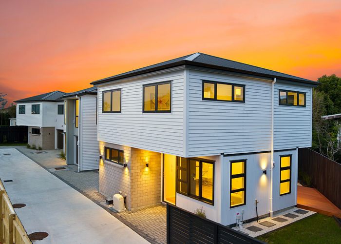  at 12A Chaucer Place, Blockhouse Bay, Auckland City, Auckland