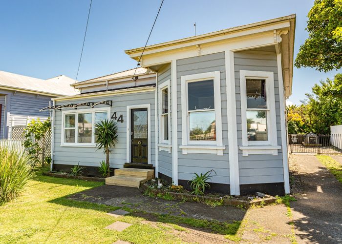  at 44 Bignell Street, Gonville, Whanganui, Manawatu / Whanganui