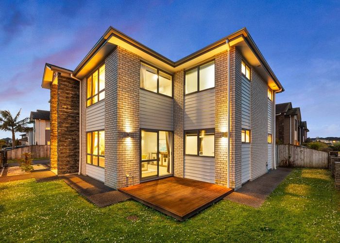  at 1 Creggan Crescent, Flat Bush, Manukau City, Auckland