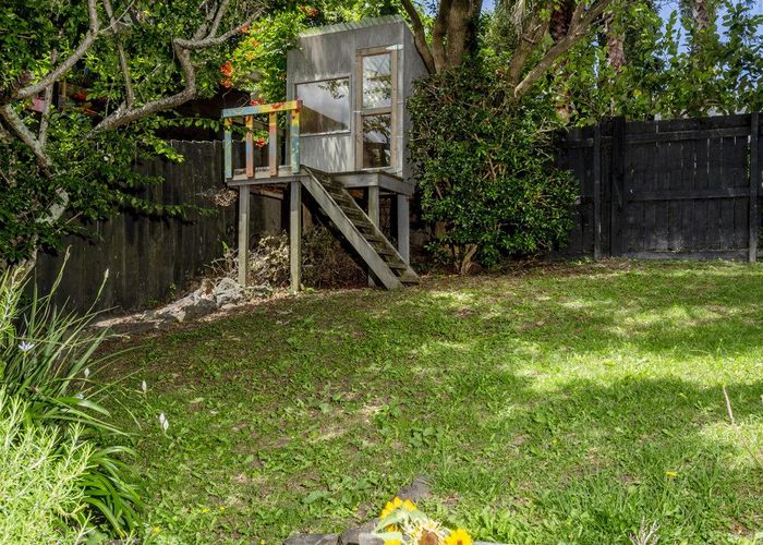  at 1/3 Glenvar Road, Torbay, North Shore City, Auckland