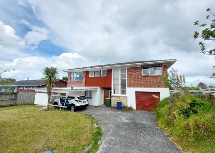 at 11 Keegan Drive, Massey, Waitakere City, Auckland