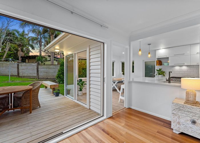  at 37 Neptune Avenue, Beach Haven, North Shore City, Auckland