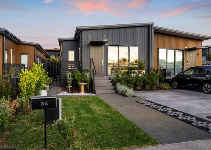  at 34 Tahere Road, Totara Park, Auckland