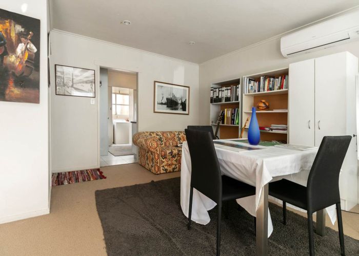  at 4/125 Great South Road, Greenlane, Auckland City, Auckland